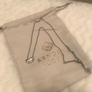 Kendra Scott necklace